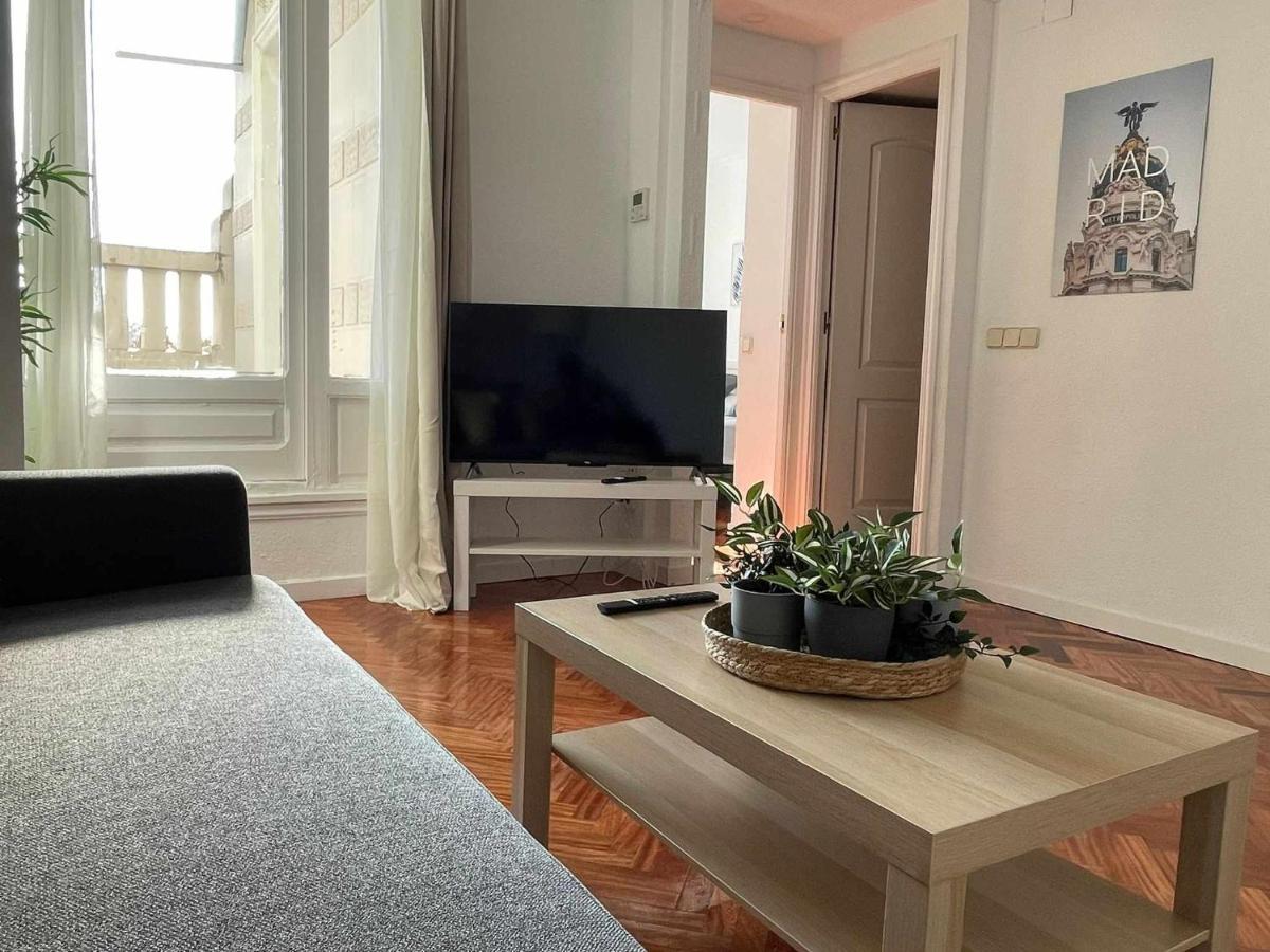 מדריד Apartamento Con Terraza Y Vistas Alcalaretiro מראה חיצוני תמונה